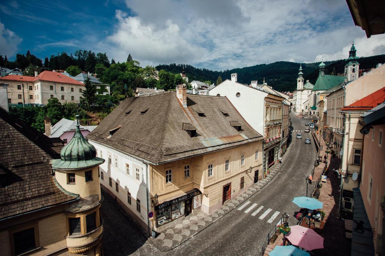 Boutique Apartments Banská Štiavnica エクステリア 写真