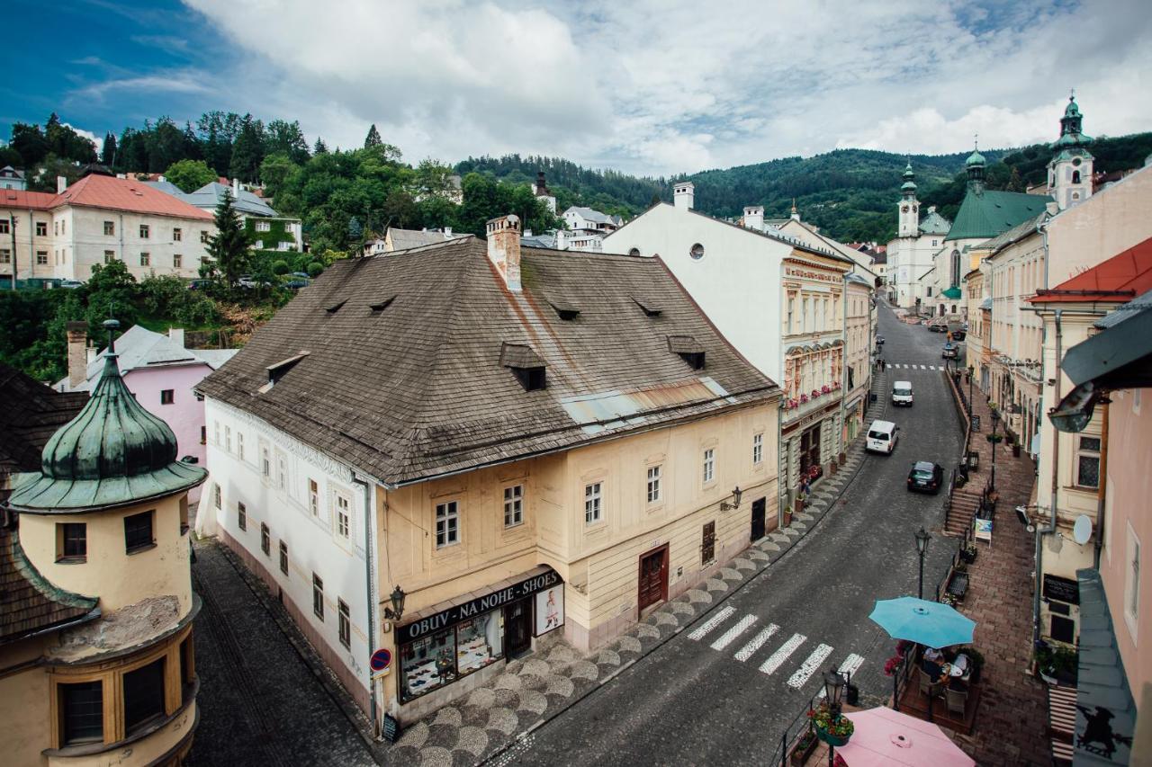 Boutique Apartments Banská Štiavnica エクステリア 写真
