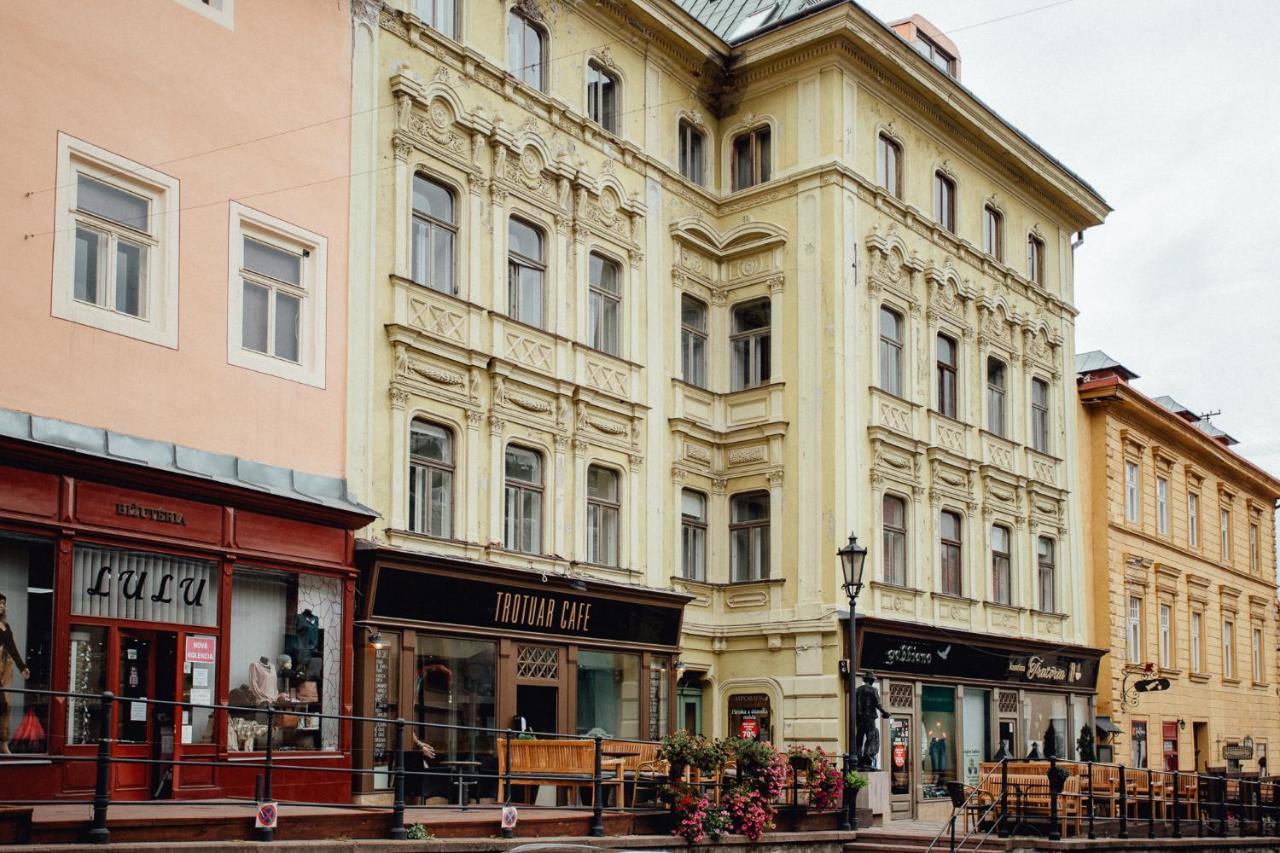 Boutique Apartments Banská Štiavnica エクステリア 写真