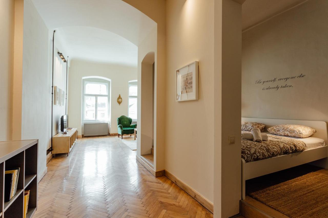 Boutique Apartments Banská Štiavnica エクステリア 写真