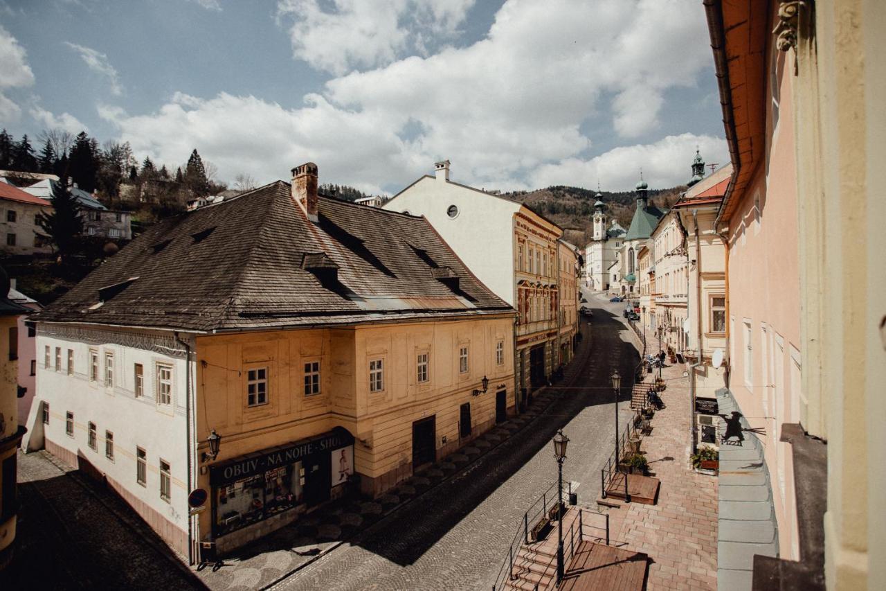 Boutique Apartments Banská Štiavnica エクステリア 写真