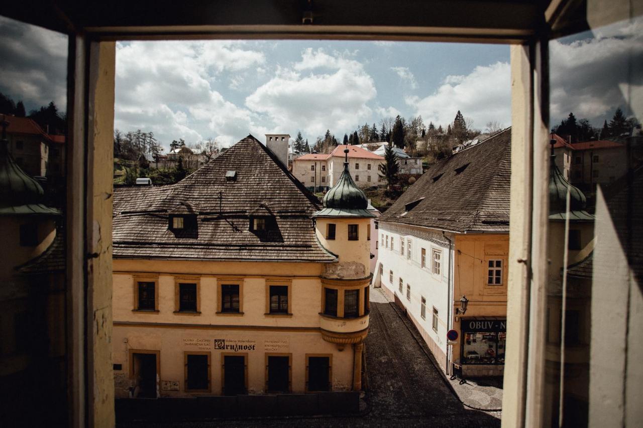 Boutique Apartments Banská Štiavnica エクステリア 写真
