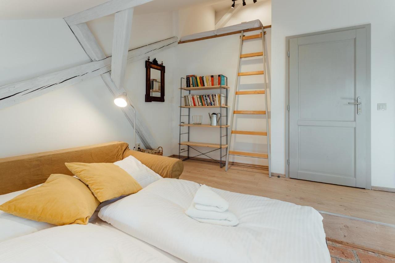 Boutique Apartments Banská Štiavnica エクステリア 写真