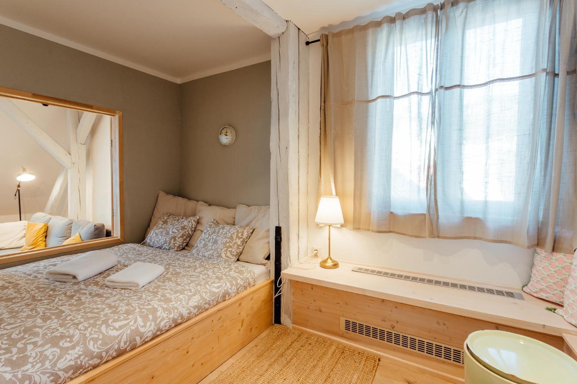 Boutique Apartments Banská Štiavnica エクステリア 写真