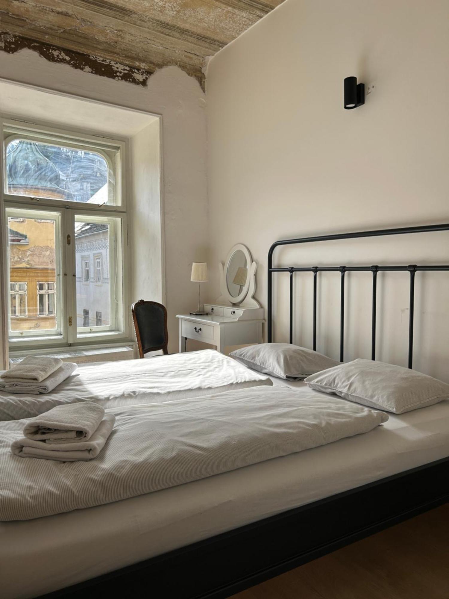 Boutique Apartments Banská Štiavnica エクステリア 写真